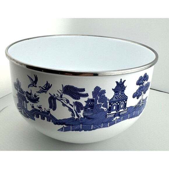 Vintage Blue & White enamelware bowl with classic pagoda Asian scene 8inch wide - Picture 7 of 10